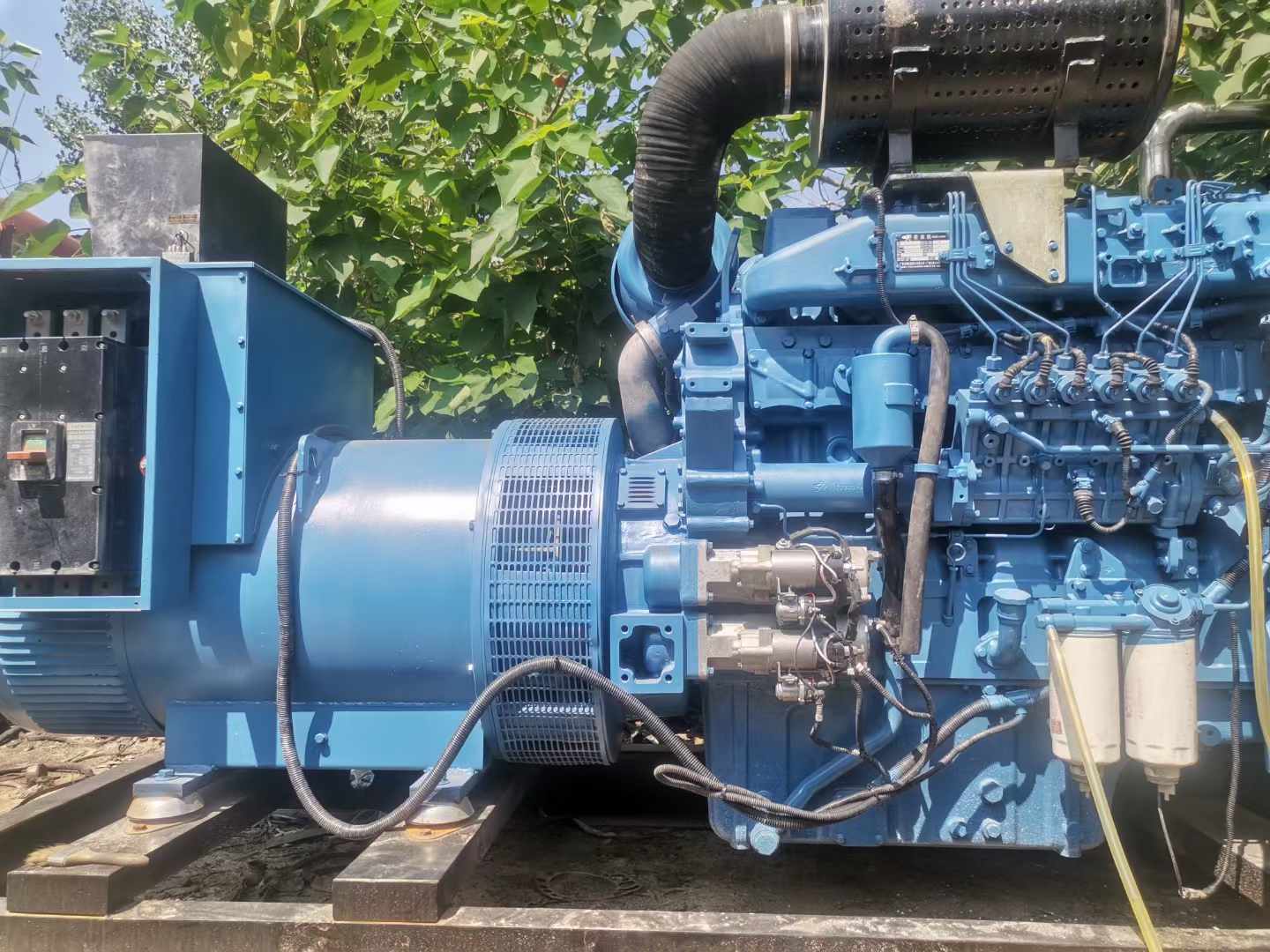 奉化详细说明降低 800kW 柴油发电机输出电流波动的方法